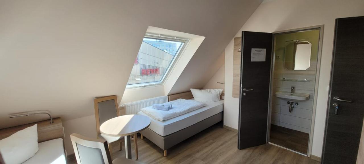 Pension Am Stern Leipzig Exterior foto